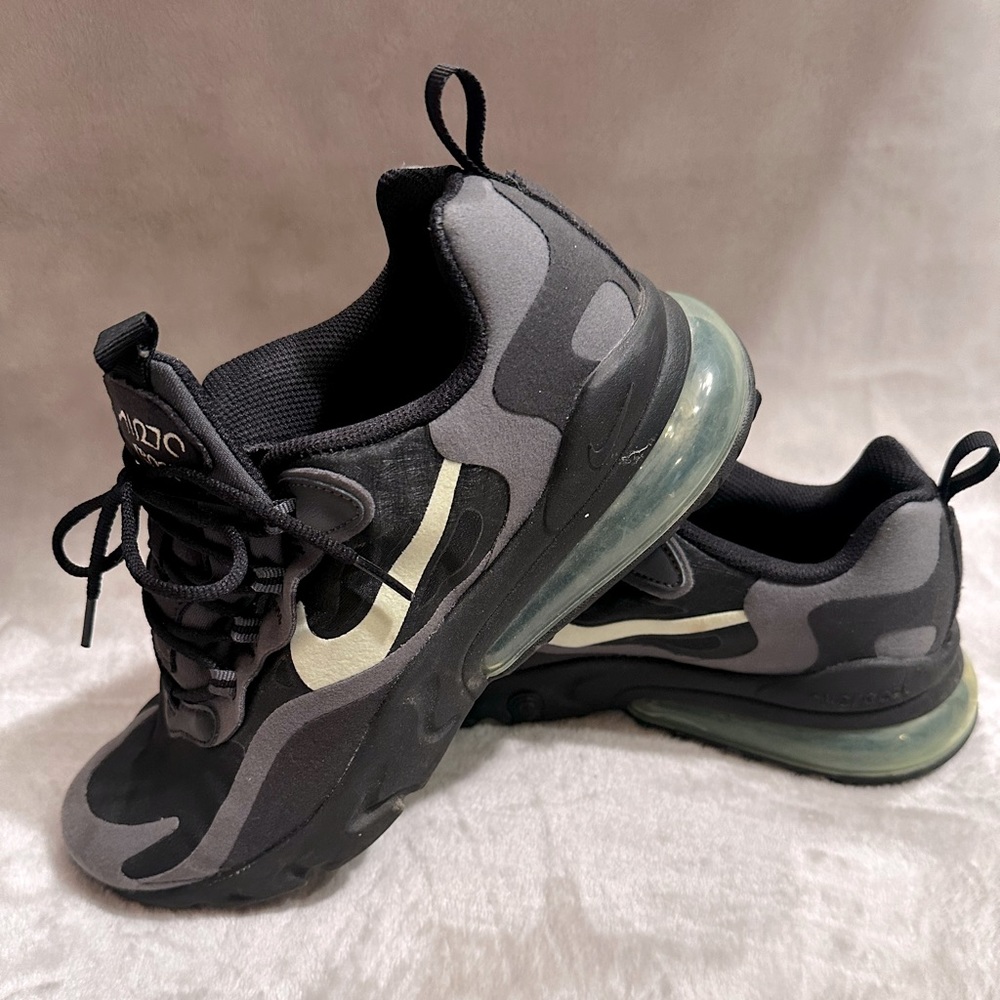 Nike Air Max 270 React